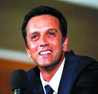 Rahul Dravid's decision is right: Rahul Dravid | ...तर धोनीचा निर्णय योग्यच : राहुल द्रविड