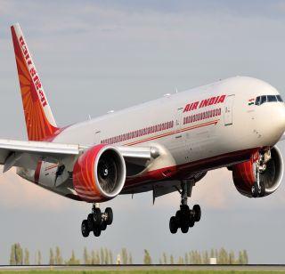 Forcing women entrepreneurs to air sex in Air India | एअर इंडियाच्या विमानात सेक्ससाठी महिला प्रवाशावर जबरदस्ती