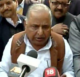 Mulayam Singh Yadav's election for 'bicycle' was run by the Election Commission | 'सायकल'साठी मुलायम सिंग यादवांची निवडणूक आयोगकडे धाव