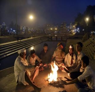 Nashik Garthale, Mercury 6.5 degrees | नाशिक गारठले, पारा ६.५ अंशावर Nashik Garthale, Mercury 6.5 degrees | नाशिक गारठले, पारा ६.५ अंशावर
