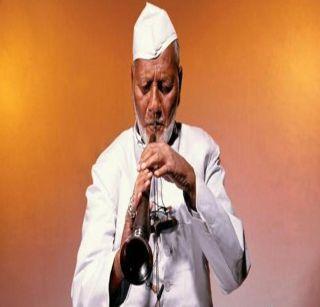 5 clarinet of grandfather Ustad Bismillah Khan | नातवानेच चोरल्या उस्ताद बिस्मिल्लाह खाँ यांच्या 5 सनई