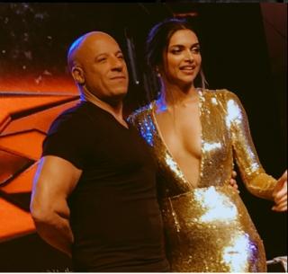 Vin Diesel ki langi dance with Deepika | दीपिकासोबत विन डिझेलने केला लुंगी डान्स