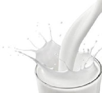 Lack of three thousand liters of milk in the district | जिल्ह्यात तीन हजार लीटरने घटली दुधाची आवक