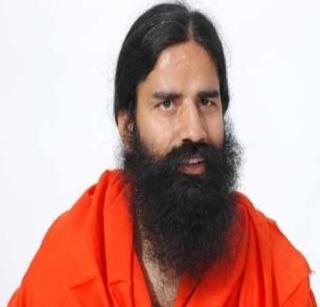 Baba Ramdev will try patanjali to remove poverty in Pakistan | पाकिस्तानमधील गरिबी हटविण्यासाठी पतंजली प्रयत्न करणार - बाबा रामदेव