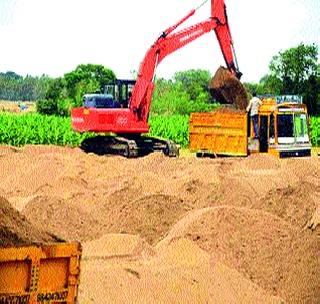 Growth in sand ghulats in Buldana district! | बुलडाणा जिल्ह्यातील रेती घाटांमध्ये वाढ!