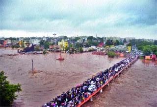 Protective netting of river basin | नदीपात्राला संरक्षक जाळ्या