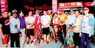 Nagpur-Chandrapur cycle trip by doctors is done | डॉक्टरांनी काढली नागपूर-चंद्रपूर सायकल यात्रा