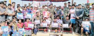 220 youngsters run in mini marathon | मिनी मॅरेथॉनमध्ये धावले २२० युवा