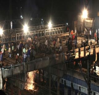 Even after the year the Hankoq bridge is found to be a muhurta | वर्ष उलटूनही हँकॉक पुलासाठी मुहूर्त मिळेना