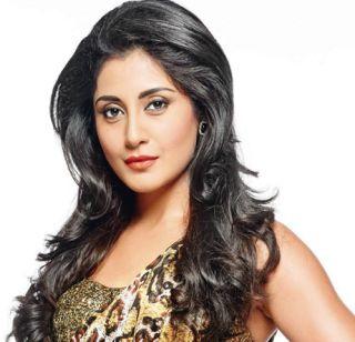 Actress Rimi Sen enters BJP | अभिनेत्री रिमी सेनचा भाजपात प्रवेश