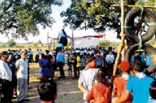 Daredevil demonstrations performed by 1200 Scout Guides | १२०० स्काऊट गाईड्सने सादर केली साहसी प्रात्यक्षिके