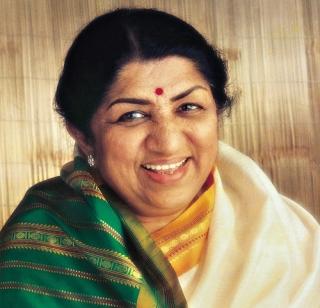 Lata Mangeshkar's DU free university Lit | लता मंगेशकर यांना मुक्त विद्यापीठाची डी. लिट