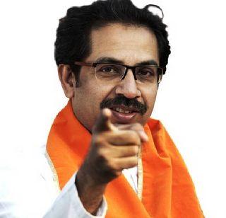 The BJP has bowed down on the martyrs' memorial, the biggest pretense in the century - Uddhav Thackeray | भाजपाने हुतात्मा स्मारकावर नतमस्तक होणे हे शतकातील सगळयात मोठे ढोंग - उद्धव ठाकरे