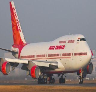 Air-India employees have been accused of stalking food and stolen food | एअर इंडियाच्या कर्मचा-यांची चिंधीगिरी, जेवण चोरल्याचा आरोप