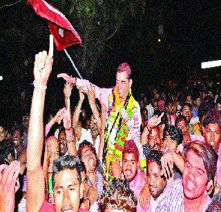 After the victory of Balaram Patil, Shikapala Navsanjivani! | बाळाराम पाटील यांच्या विजयानंतर शेकापला नवसंजीवनी !