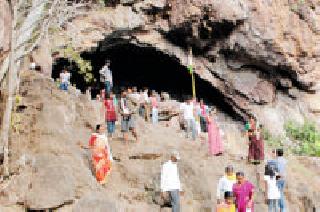 The beginning of the Kakragad Yatra | कचारगड यात्रेला सुरूवात