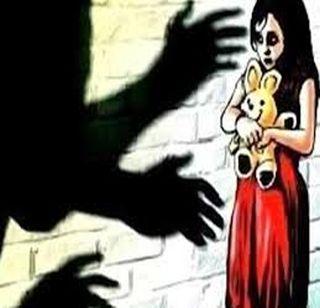 Minor girl tortured in Shrigonda, tension in the area | श्रीगोंदामध्ये अल्पवयीन मुलीवर अत्याचार, परिसरात तणाव