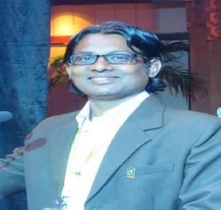 After teaching, 'Mahesh' became 'doctorate' on self! | शिकवणी घेवून स्वबळावर ‘महेश’ झाला ‘डॉक्टरेट’! After teaching, 'Mahesh' became 'doctorate' on self! | शिकवणी घेवून स्वबळावर ‘महेश’ झाला ‘डॉक्टरेट’!