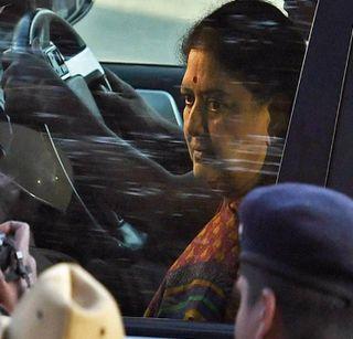 I am not a thief, I will not sit in a police jeep - Shashikala | मी चोर नाही, मी पोलीस जीपमध्ये बसणार नाही - शशिकला