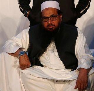 Pakistan has denied Hafeez Saeed's weapon | पाकिस्तानने हाफिज सईदचा शस्त्रपरवाना केला रद्द