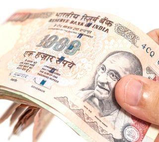 Now a new note will come in handy | आता व्यवहारात येणार एक हजाराची नवी नोट