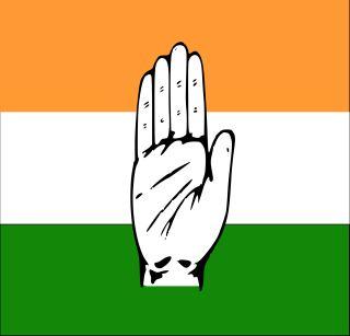 The defeat of the Congress was shattered | काँग्रेसचा गड ढासळला