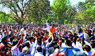 Congress top leader in Gavatha | गावठाणात कॉँग्रेस आघाडीचा वरचष्मा Congress top leader in Gavatha | गावठाणात कॉँग्रेस आघाडीचा वरचष्मा