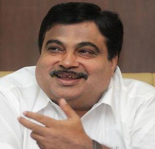 In Mumbai, the army and the BJP have no option but to join the alliance - Gadkari | मुंबईत सेना-भाजपाला युतीशिवाय पर्याय नाही- गडकरी