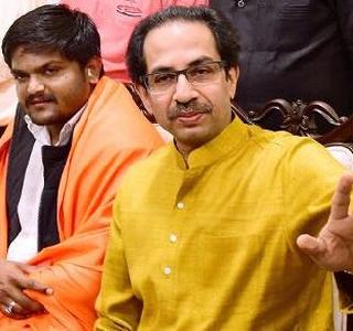 As the Gujarati community rejected the Shiv Sena | ...म्हणून गुजराती समाजाने नाकारले शिवसेनेला