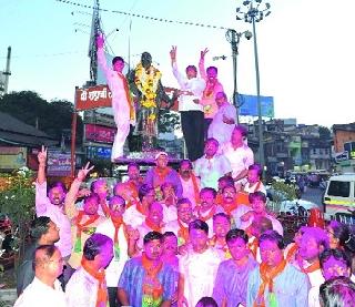 BJP's victory in Shivaji Chowk | भाजपचा शिवाजी चौकात विजयोत्सव