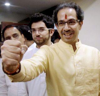 Mumbai will be the mayor of Shivsena - Uddhav Thackeray | मुंबईत शिवसेनेचाच महापौर होणार - उद्धव ठाकरे