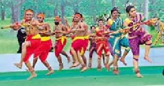 Lavani, tribal dance at Chikhaldara tourism place | चिखलदरा पर्यटन स्थळावर लावणी, आदिवासी नृत्य