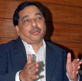 Shiv Sena will quit the power after shouting - Narayan Rane | धक्का मारुन बाहेर काढल्यानंतरच शिवसेना सत्ता सोडेल - नारायण राणे