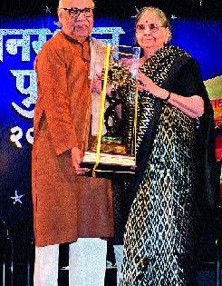Marathi school requires language conservation | भाषा संवर्धनासाठी मराठी शाळा आवश्यक Marathi school requires language conservation | भाषा संवर्धनासाठी मराठी शाळा आवश्यक