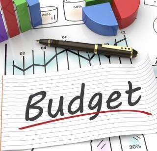 Balance budget sanctioned | शिलकीचा अर्थसंकल्प मंजूर Balance budget sanctioned | शिलकीचा अर्थसंकल्प मंजूर
