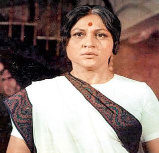 Nirupa Roy's son gets a bedroom, goes to court | निरुपा रॉय यांच्या मुलाला बेडरुम मिळेना, न्यायालयात धाव