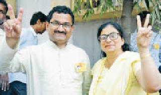 Corporator Gargi Chopra resigns | नगरसेविका गार्गी चोपरा यांचा राजीनामा Corporator Gargi Chopra resigns | नगरसेविका गार्गी चोपरा यांचा राजीनामा
