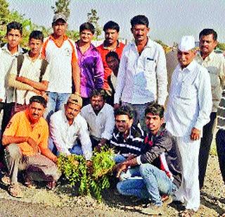 Palkhi way death trap | पालखी मार्ग मृत्यूचा सापळा