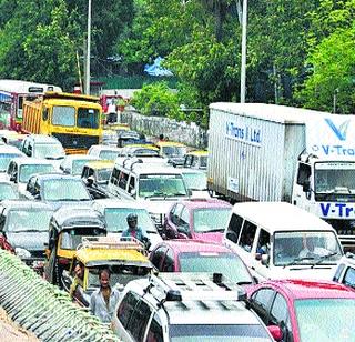 Mumbaikars lead the tax on vehicle tax | वाहन कर चुकवण्यात मुंबईकर आघाडीवर