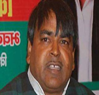 Supreme Court's denial of stay on Gayatri Prajapati's arrest | गायत्री प्रजापतींच्या अटकेस स्थगिती देण्यास सर्वोच्च न्यायालयाचा नकार