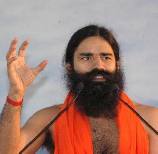 Ramdev gets a cheap land? Transfer of the Asking Officer | रामदेव यांना स्वस्तात जमीन? प्रश्न विचारणा-या अधिका-याची बदली