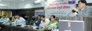 Women should be economically viable! | महिलांनी आर्थिकदृष्ट्या संक्षम व्हावे! Women should be economically viable! | महिलांनी आर्थिकदृष्ट्या संक्षम व्हावे!