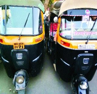 Two autorickshaws in the same place | सोपाऱ्यात एकाच नंबरच्या दोन रिक्षा