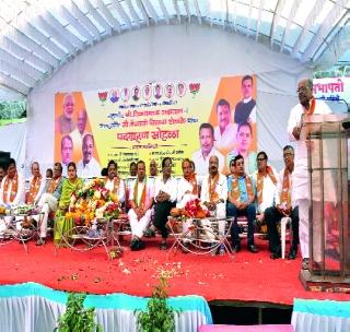 Prefer development work! | विकास कामांना प्राधान्य द्या! Prefer development work! | विकास कामांना प्राधान्य द्या!