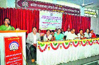 Women's pride in Wavre College | वावरे महाविद्यालयात महिलांचा गौरव