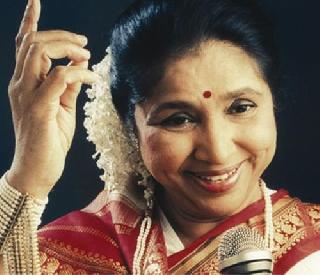 Asha Bhosale's face 'Har Har Modi' | आशा भोसलेंच्या मुखी ' हर हर मोदी'