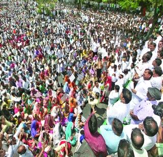 ... then the public will bring the government on the road | ...तर जनता सरकारला रस्त्यावर आणेल