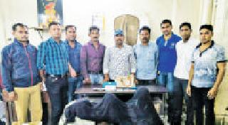 Atoll in 13 hours, martyr inmates | १३ तासात अट्टल गुन्हेगार जेरबंद