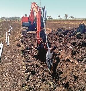 Farmers' Initiative for 'Basalt' | ‘क्षारपड’मुक्तीसाठी शेतकऱ्यांचा पुढाकार