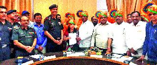 Dinkar review unanimously elected as Vice President of Chhatry Council | छावणी परिषद उपाध्यक्षपदी दिनकर आढाव बिनविरोध Dinkar review unanimously elected as Vice President of Chhatry Council | छावणी परिषद उपाध्यक्षपदी दिनकर आढाव बिनविरोध